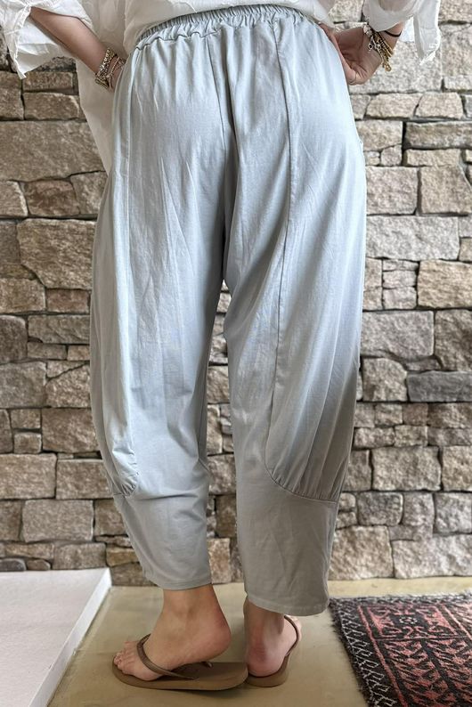 Jo Jo Quirky Classic Barrel Pant Dove